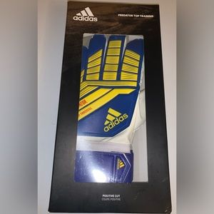 Adidas soccer goalie gloves